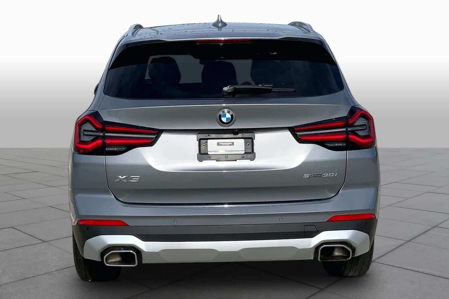 Used 2023 Skyscraper Gray Metallic BMW sDrive30i image 5