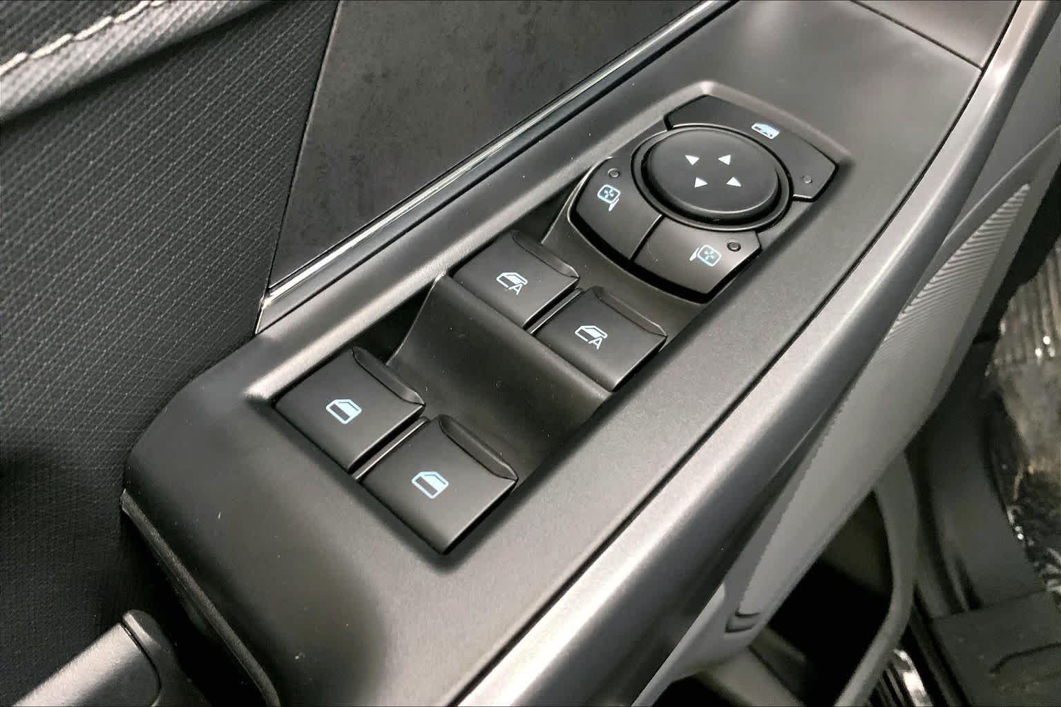 New 2026 Agate Black Metallic Ford XLT image 17