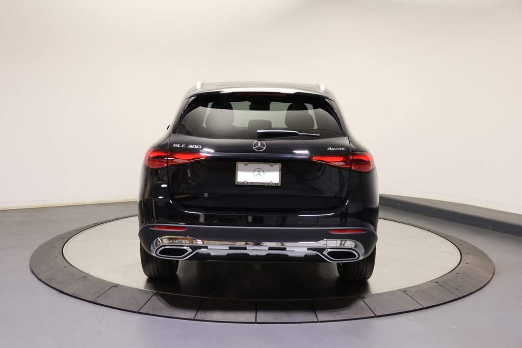 Used 2026 Black Mercedes-Benz GLC 300 image 6