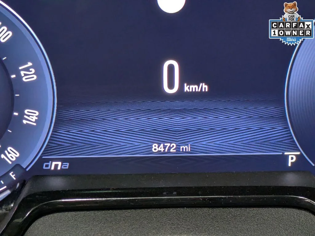 Used 2025  Alfa Romeo  image 17