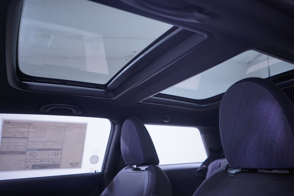 2026 MINI Hardtop 2 Door S - Photo 8