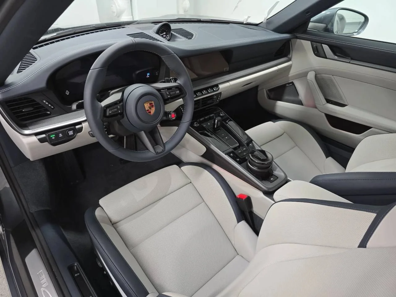 New 2026 Vanadium Grey Metallic Porsche Carrera S Cabriolet image 4