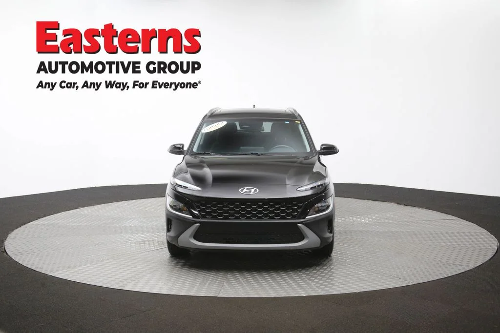 Used 2022 Black Hyundai SEL image 53