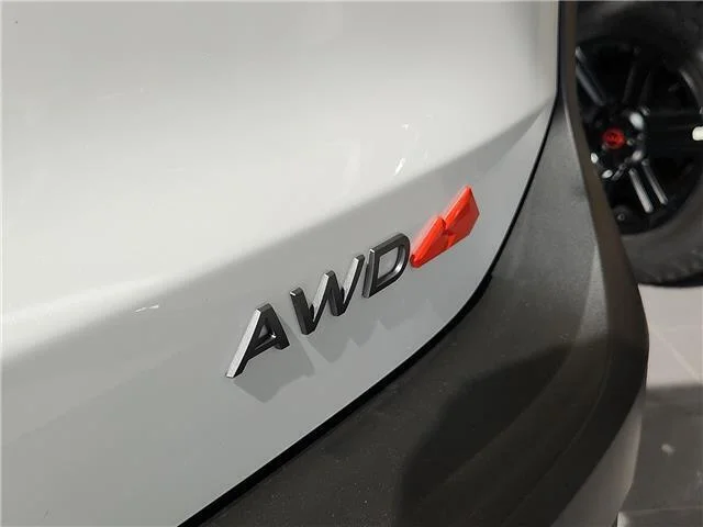 New 2027 YFQ Aspen Whit Nissan SV All-Wheel Drive image 6
