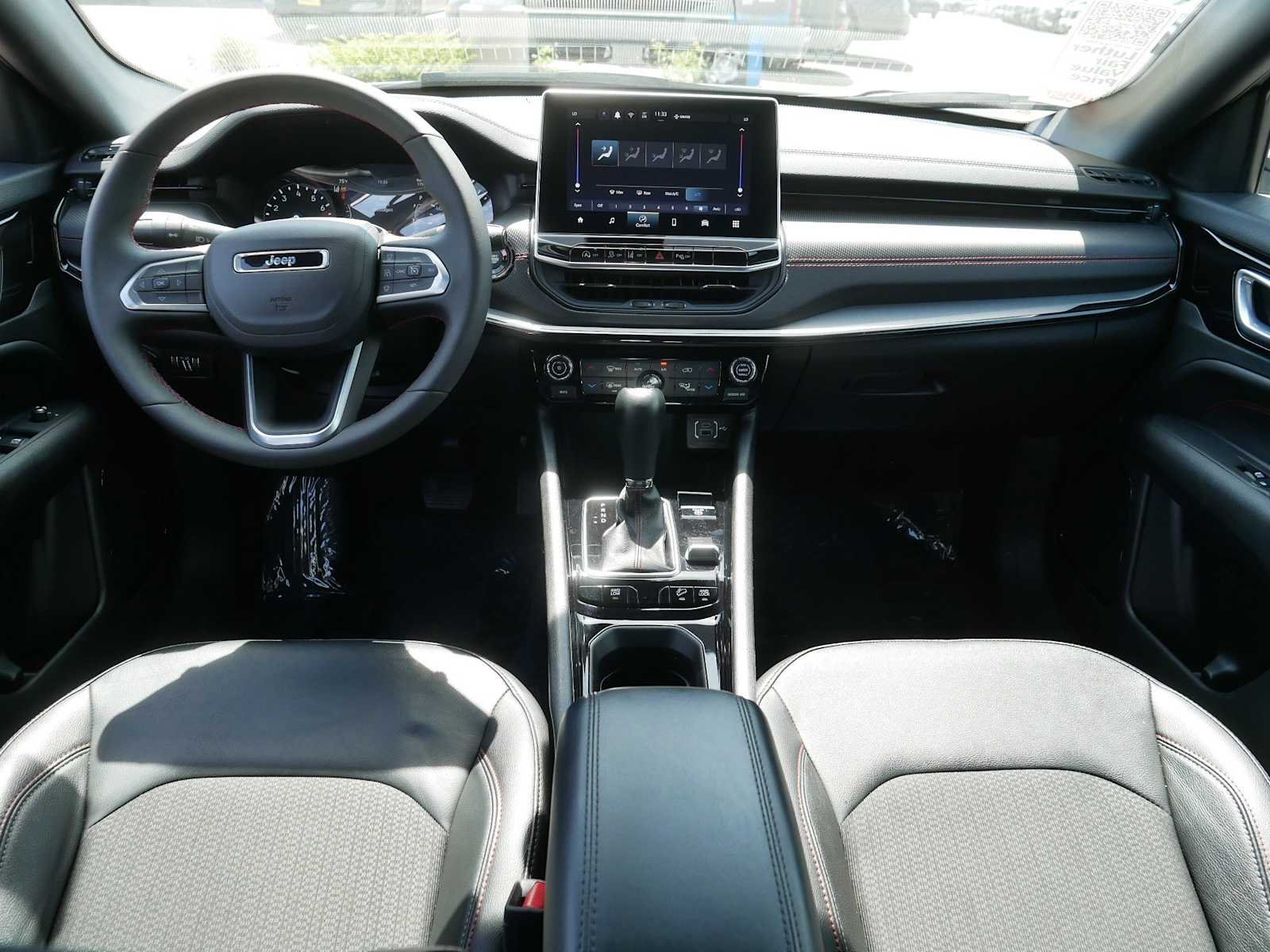 2025 Jeep Compass Trailhawk - Photo 10