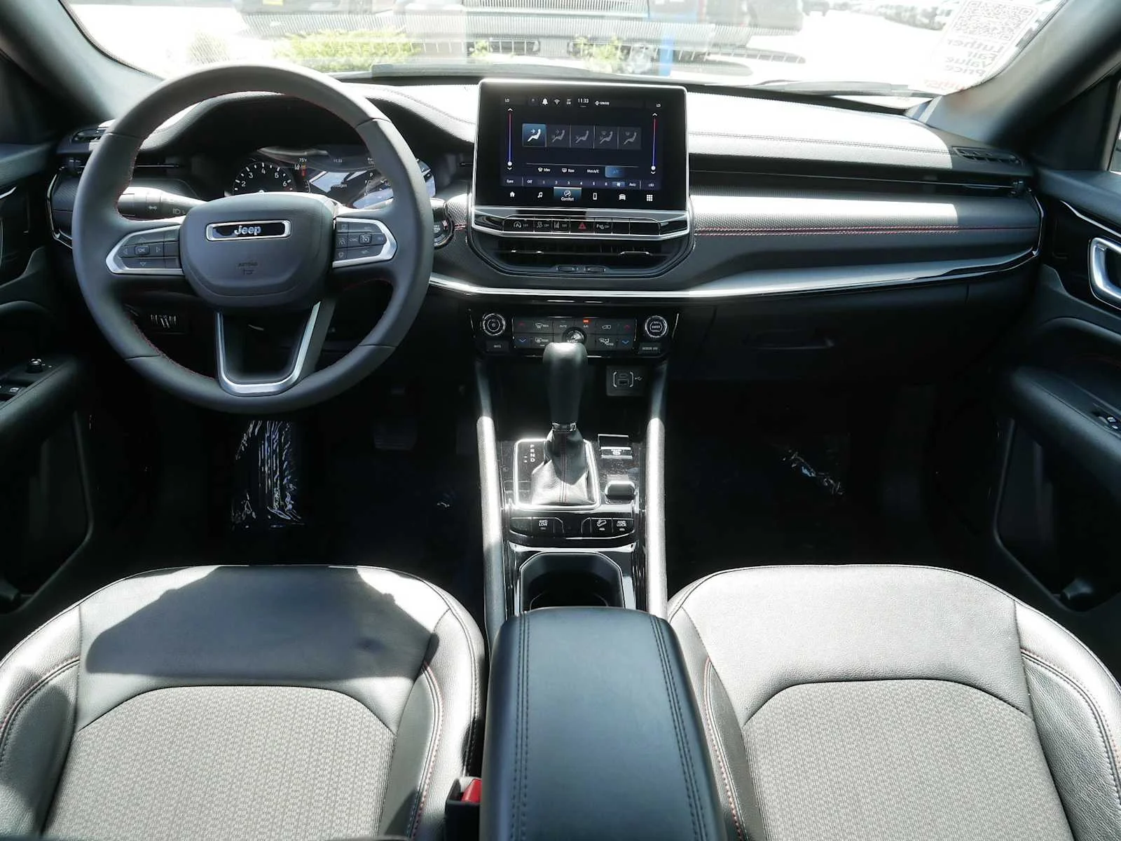 2025 Jeep Compass Trailhawk - Photo 10