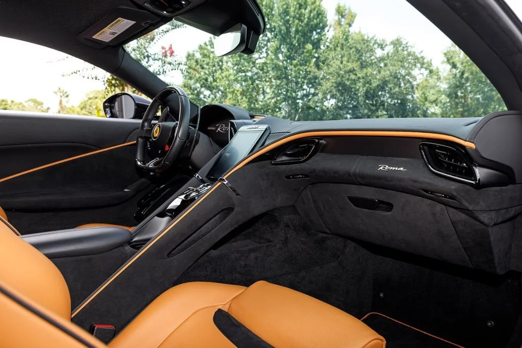 Used 2022 Nero Daytona Ferrari  image 16