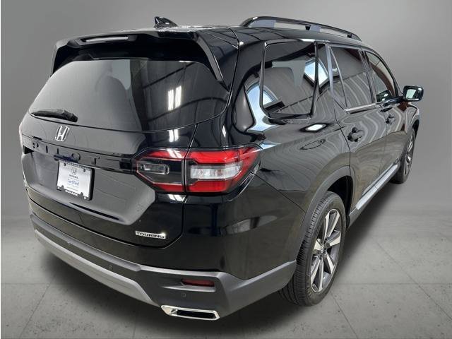 Certified Used 2025 Crystal Black Pearl Honda Touring image 6