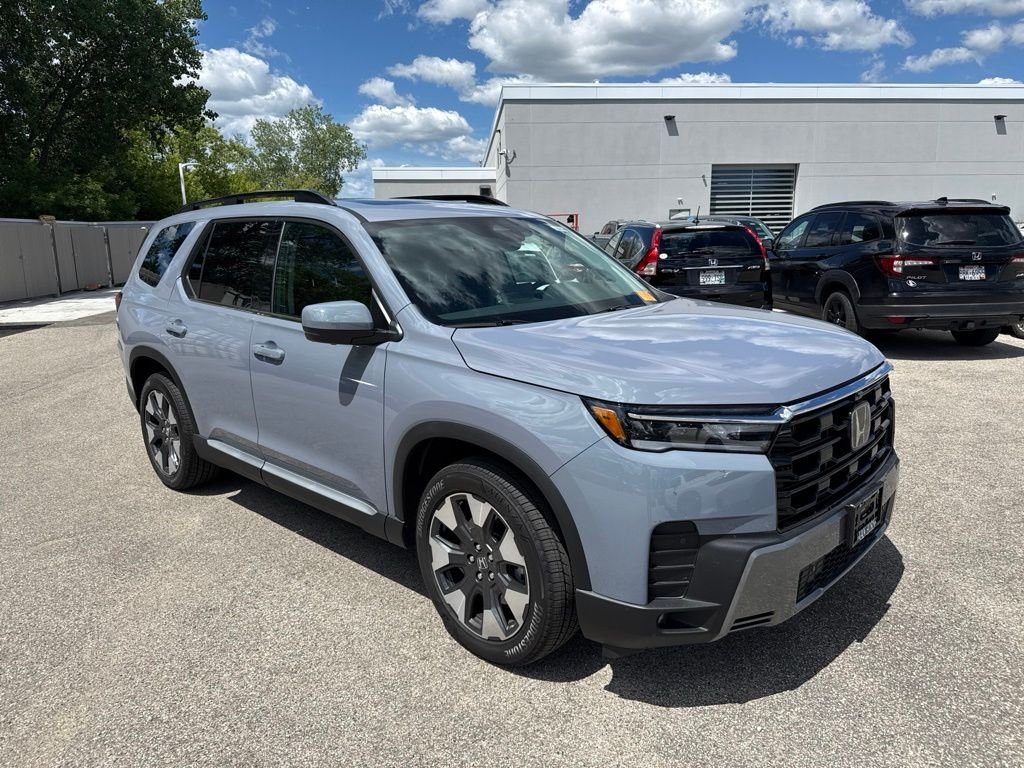 Used 2026 Gray Pearl Honda Touring image 1