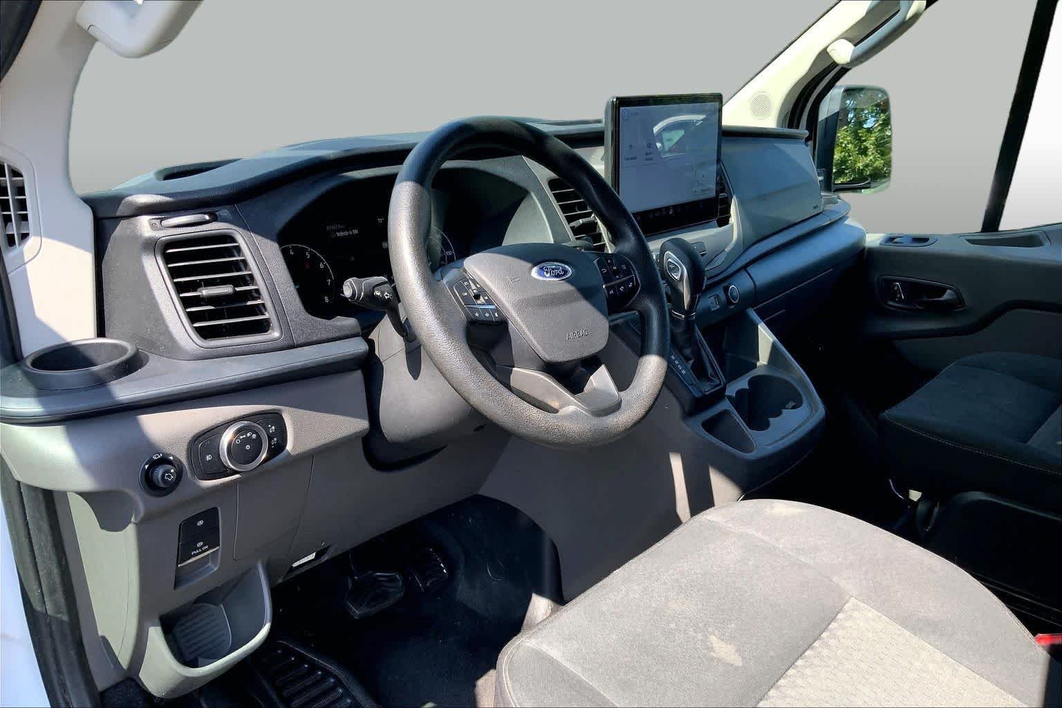 Used 2022 Oxford White Ford XLT image 19