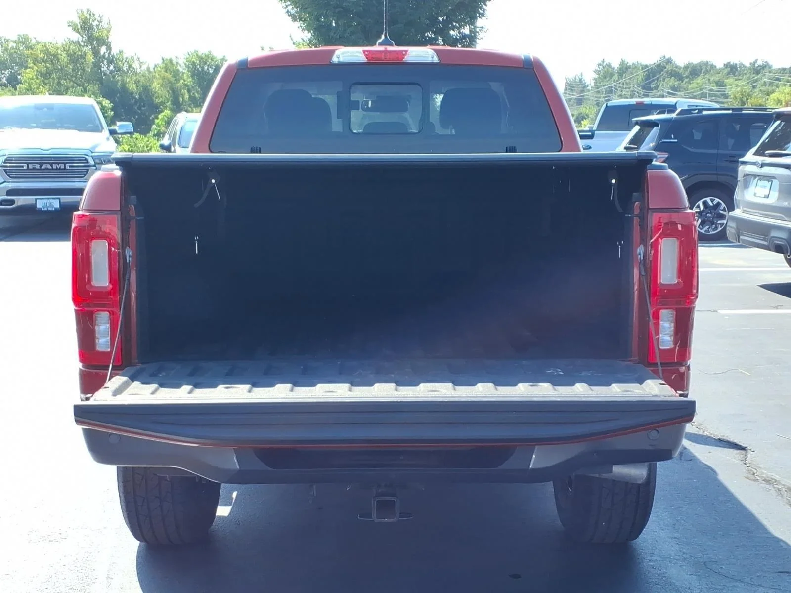 Used 2021 Rapid Red Metallic Tinted Clearcoat Ford XLT image 29