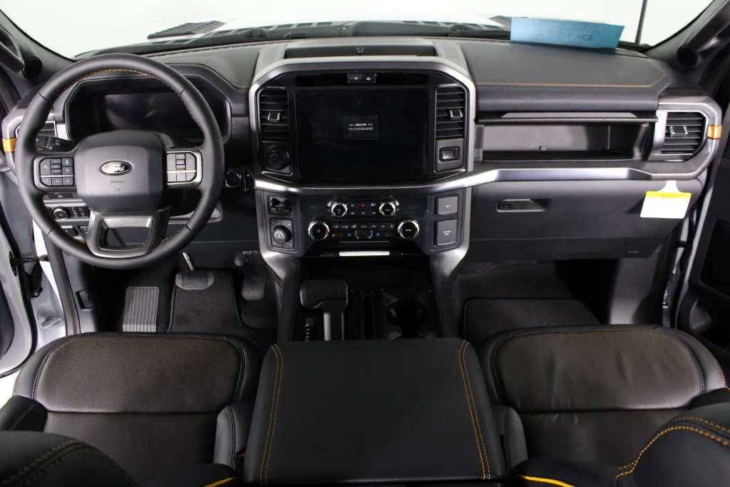 New 2026 Oxford White Ford Tremor image 24