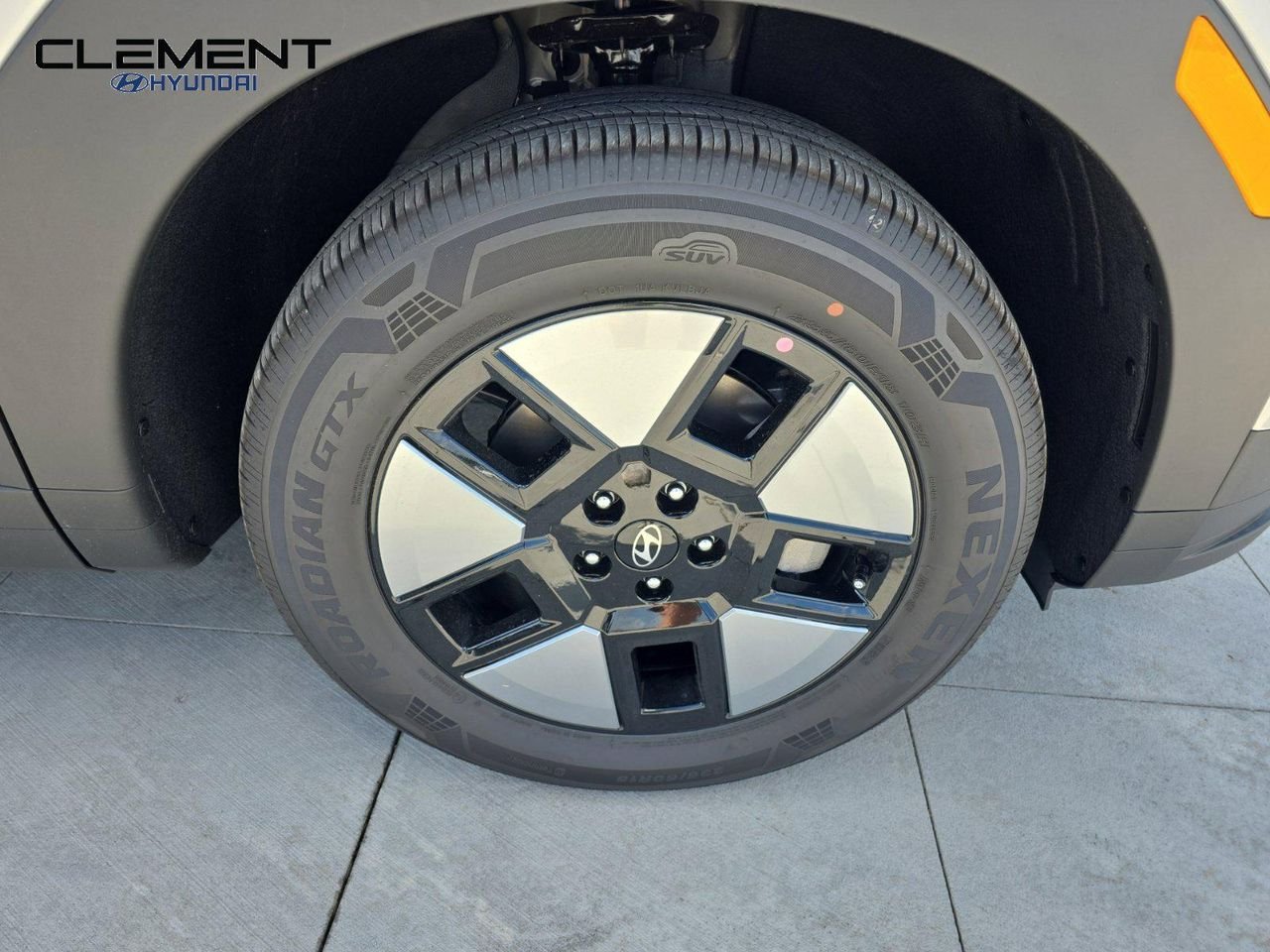New 2026 Silver Hyundai SE image 33