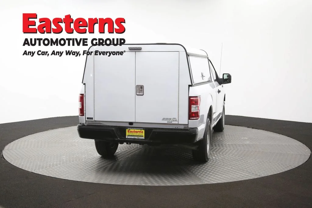 Used 2019 White Ford XL image 37