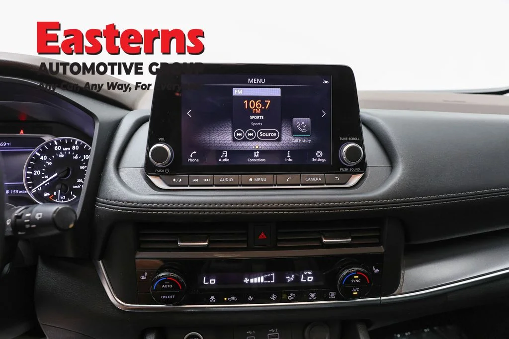 Used 2023 White Nissan SV image 11
