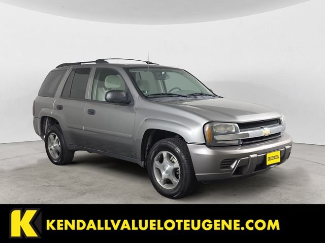 Used 2007 Gray Chevrolet LS image 3