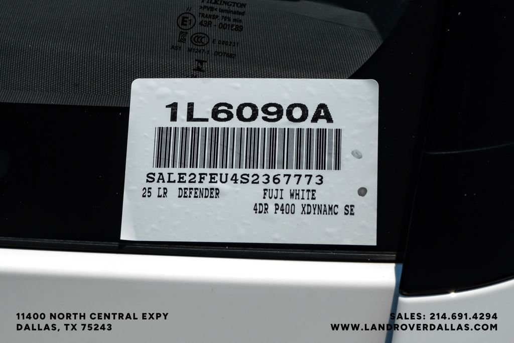 Used 2025 Fuji White Land Rover X-Dynamic SE image 46