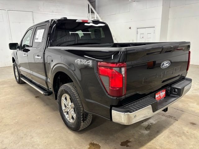 Used 2025 Black Ford XLT image 5