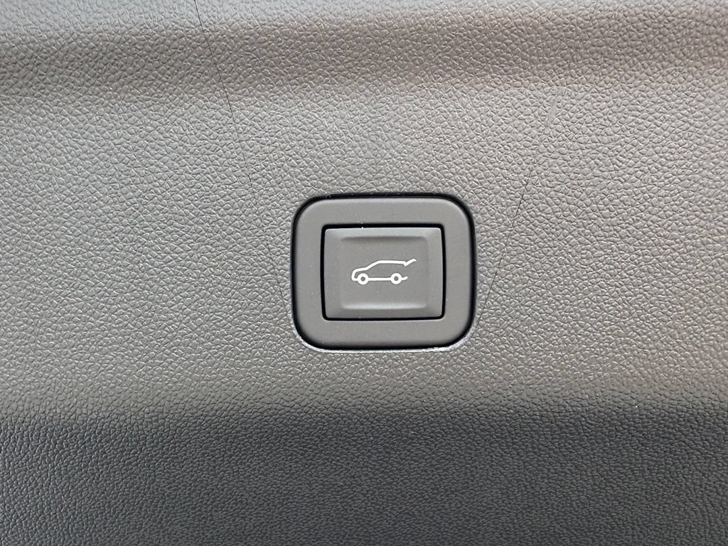 2026 Chevrolet Suburban High Country - Photo 25