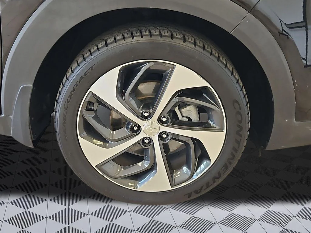Used 2016 Ash Black Hyundai Sport image 30