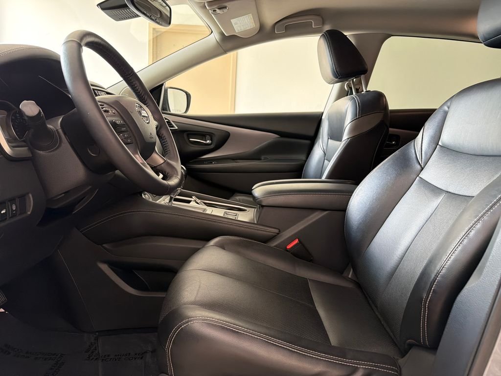 Certified Used 2022 Gray Nissan SL image 14