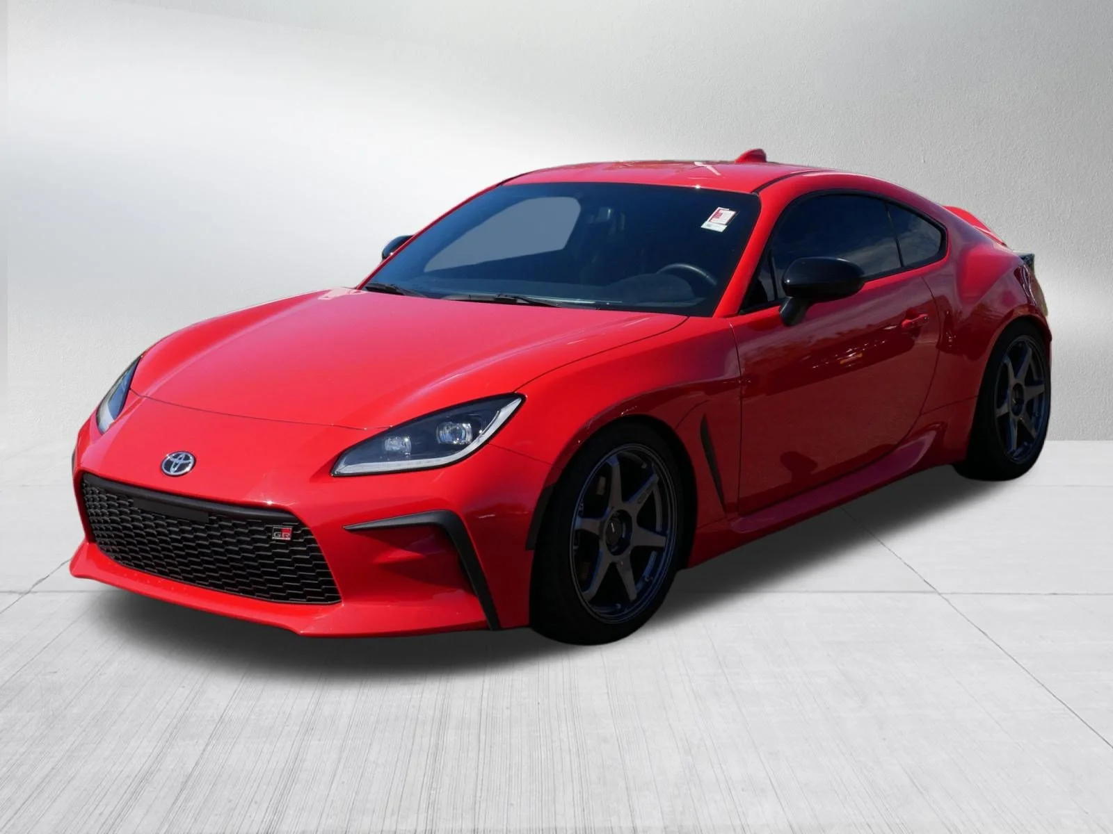 Used 2023 Track bRed Toyota Premium image 3