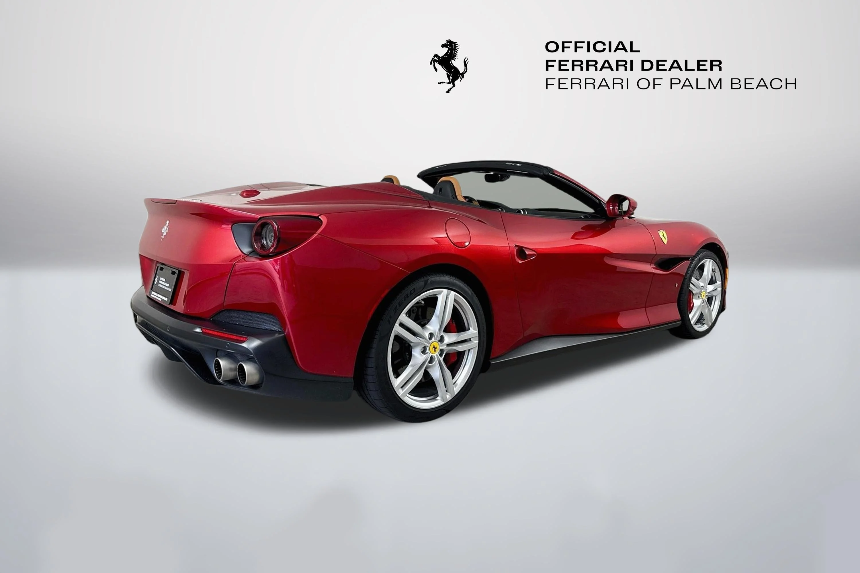 Certified Used 2019 Rosso Portofino Ferrari Base image 7