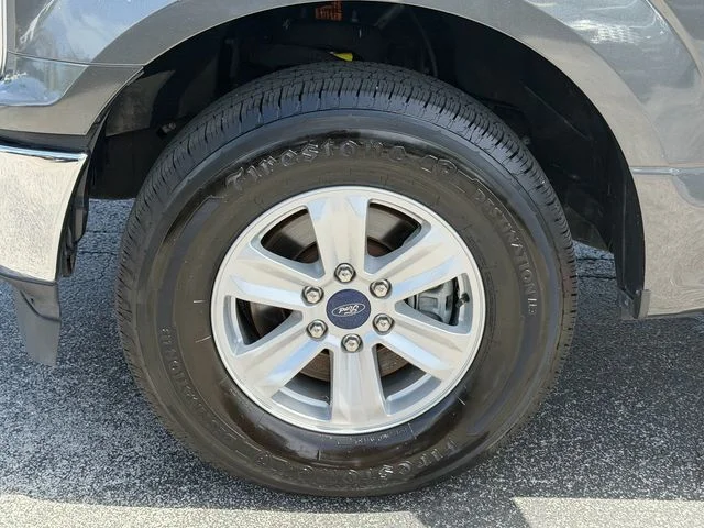 Used 2019 Magnetic Ford XLT image 45