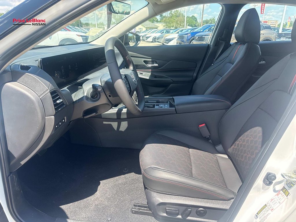 New 2026 Aspen White TriCoat/Super Black Nissan SR image 10