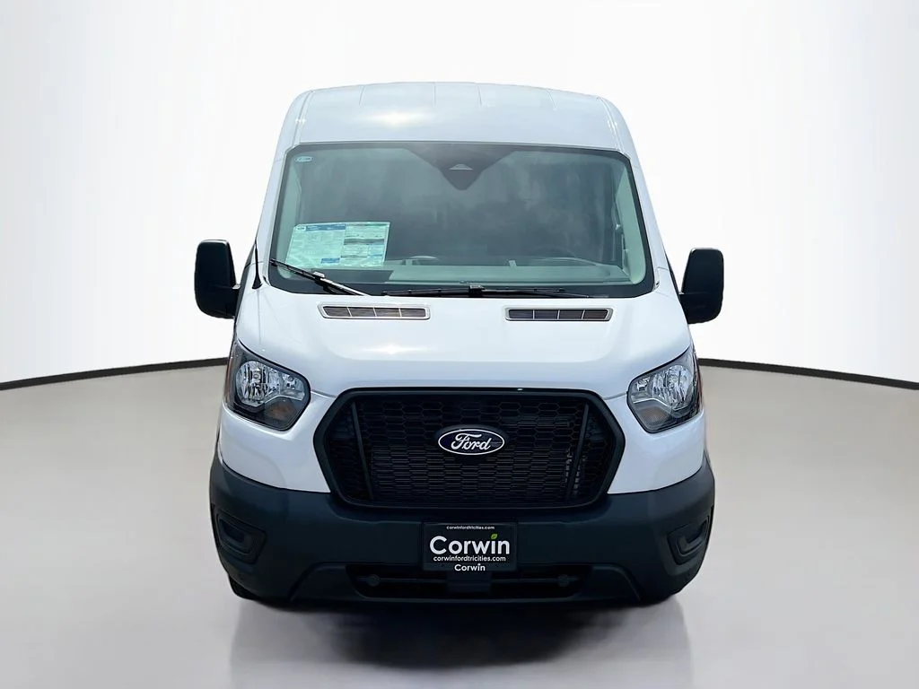 New 2026 Oxford White Ford Base image 4