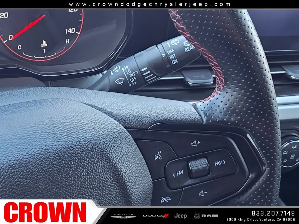 Used 2025 Red Chevrolet 1RS image 26