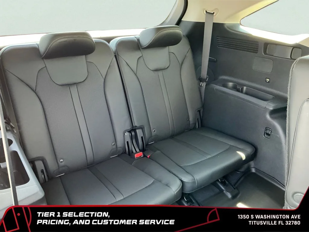 Used 2022 Gray Kia EX image 13