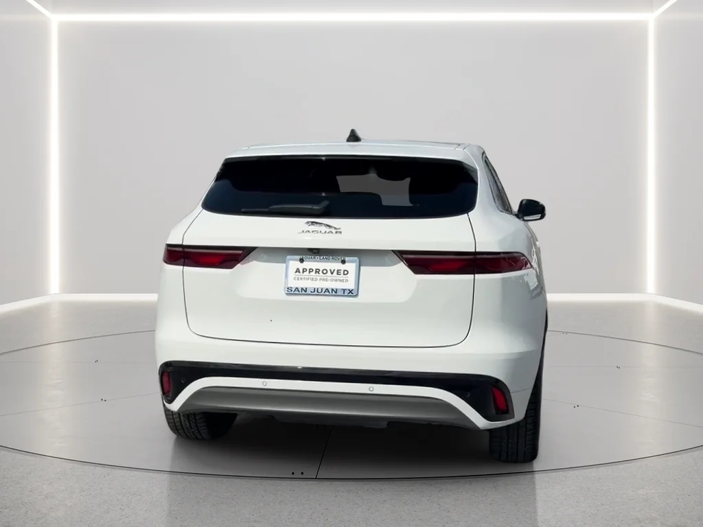 Used 2025 White Jaguar P250 R-Dynamic S image 6