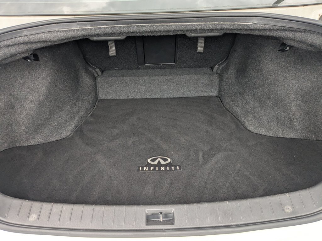 Used 2021 Pure White INFINITI 3.0t LUXE image 25