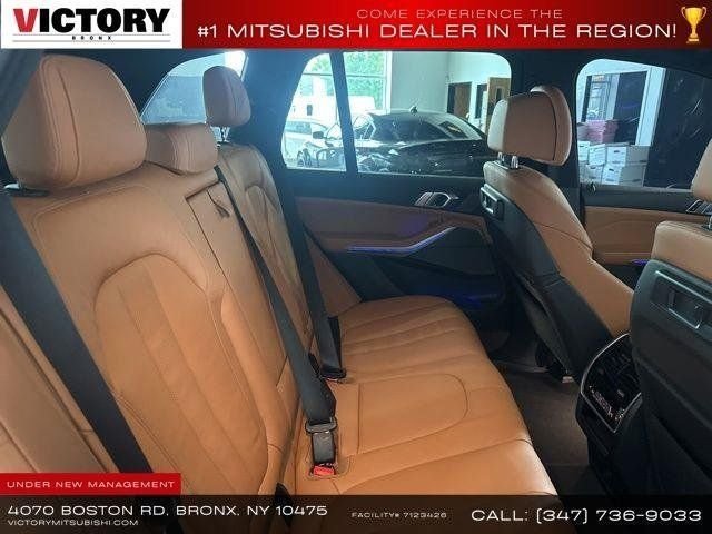 Used 2021 Black BMW M50i image 20