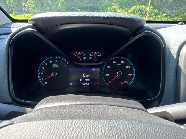 Used 2019 Gray Chevrolet Z71 image 27
