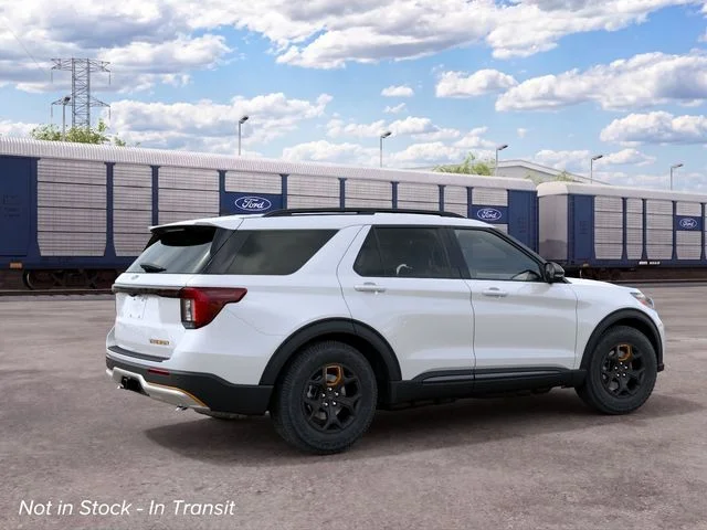 New 2027 Star White Metallic Tri-Coat Ford Tremor image 6