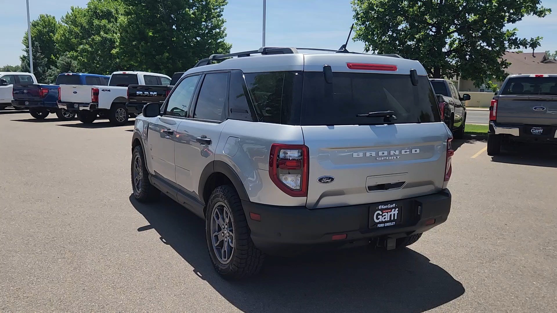 Used 2022 Silver Metallic Ford Big Bend image 3