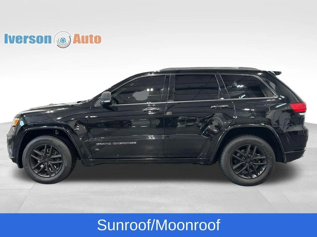 Used 2020 Diamond Black Crystal Pearlcoat Jeep Overland image 6