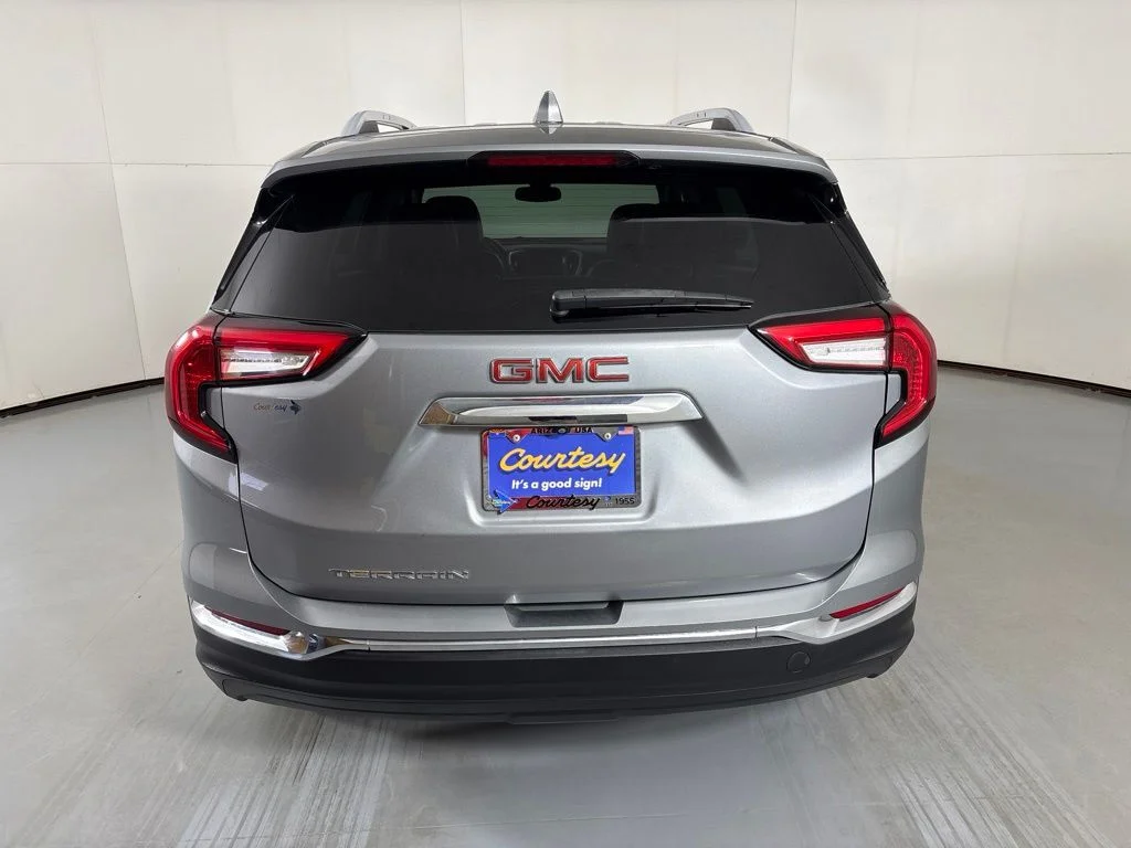 Certified Used 2023 Silver GMC SLT image 8