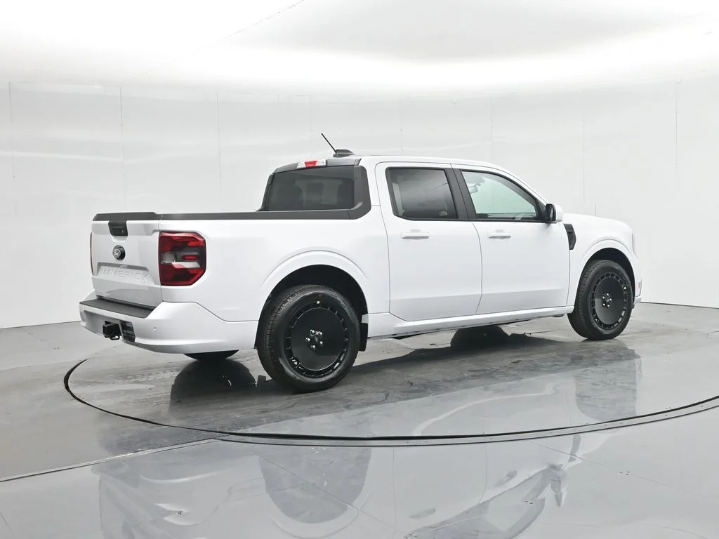 New 2025 White Ford Lobo Standard image 26