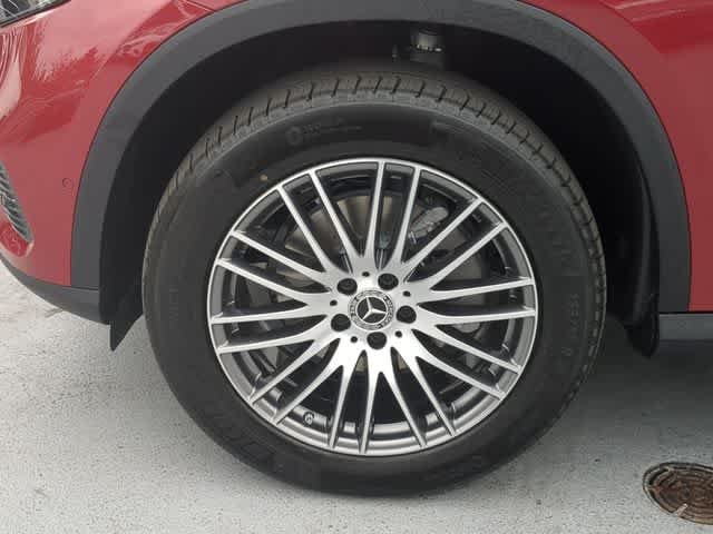 Used 2026 MANUFAKTUR Patagonia Red Metallic Mercedes-Benz GLC 300 image 13