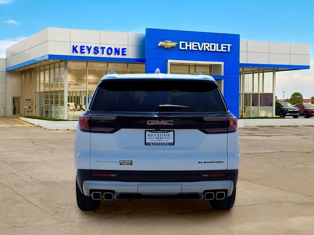 Used 2025 Summit White GMC Elevation image 6