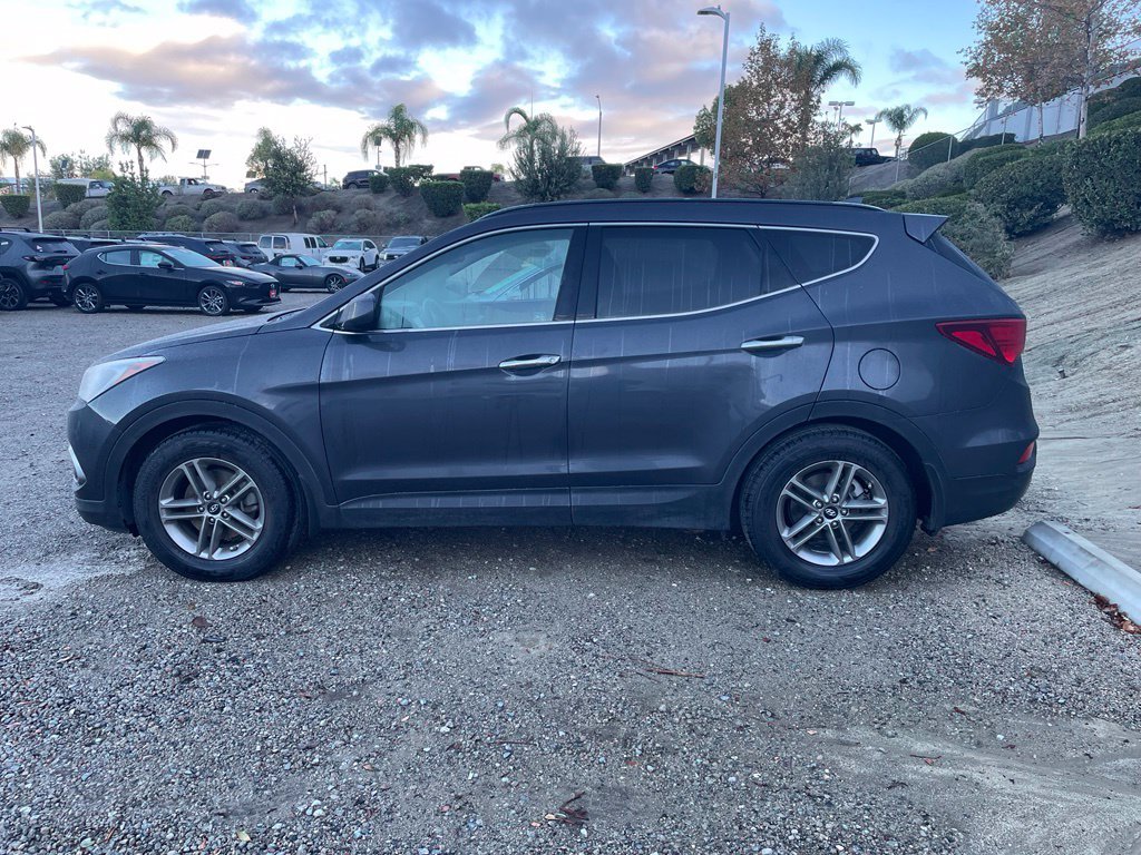 Used 2017 Platinum Graphite Hyundai 2.4 Base image 12