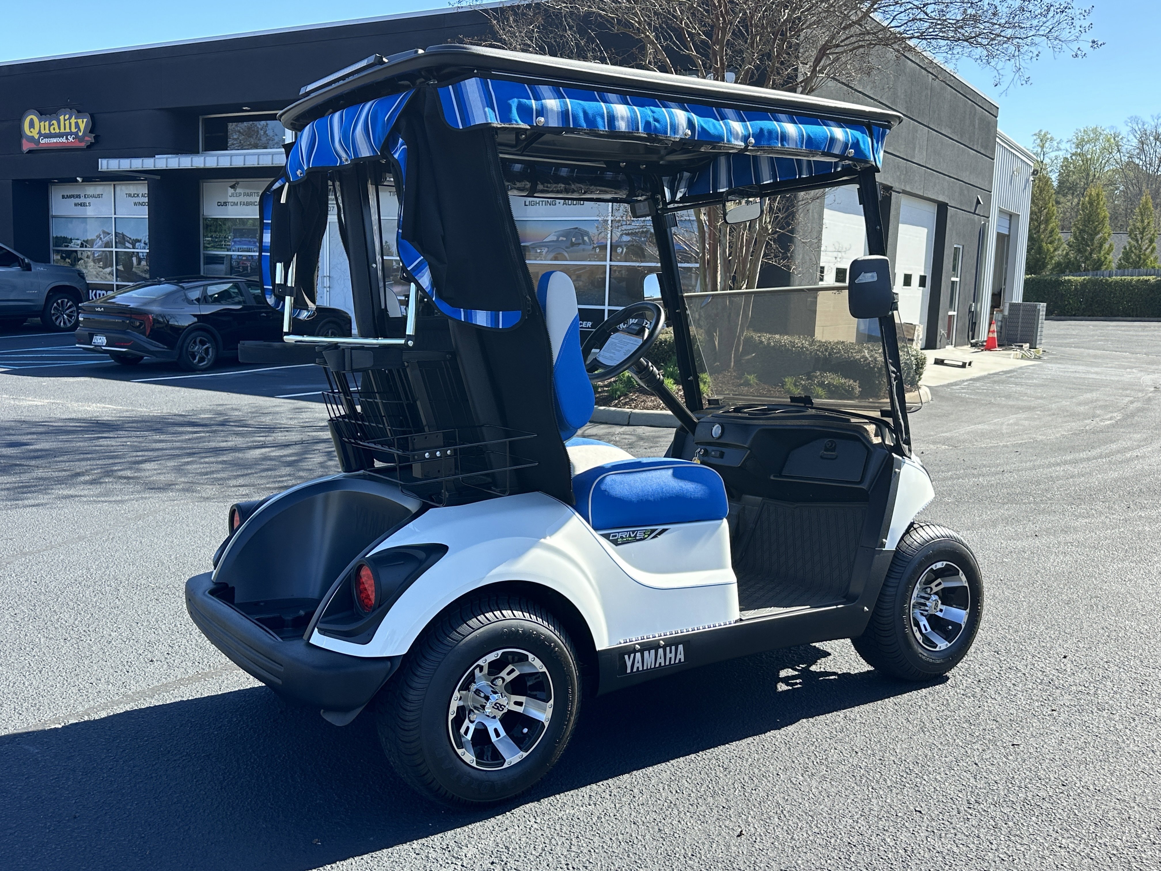 Used 2022 PEPSI WHITE YAMAHA  image 8