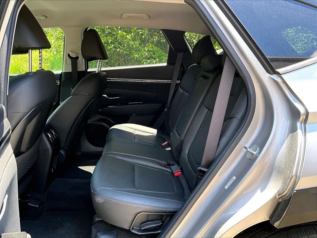 Used 2023 Silver Hyundai XRT image 14