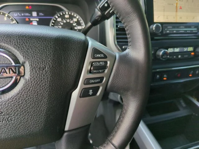 Used 2020 Blue Nissan SL image 29
