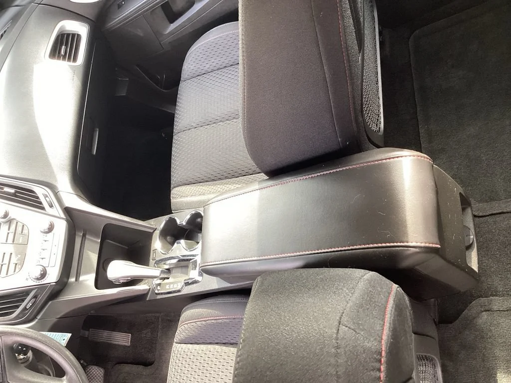 Used 2015 SUMMIT WHITE Chevrolet LS image 18