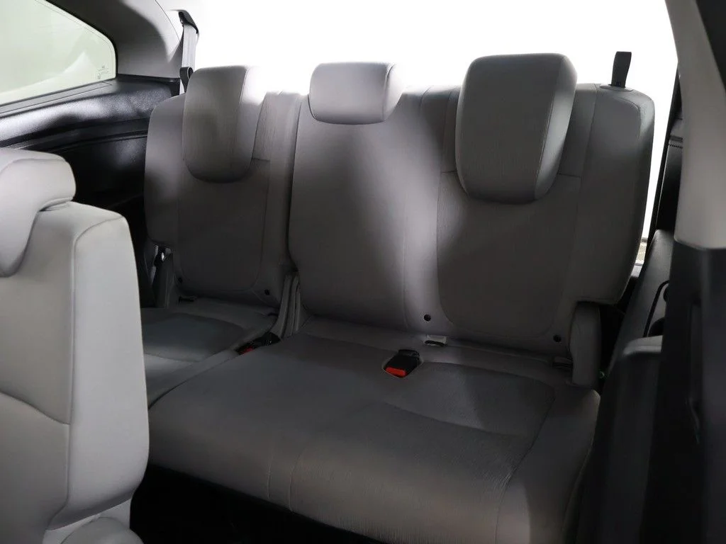 Used 2019 Modern Steel Metallic Honda EX image 35
