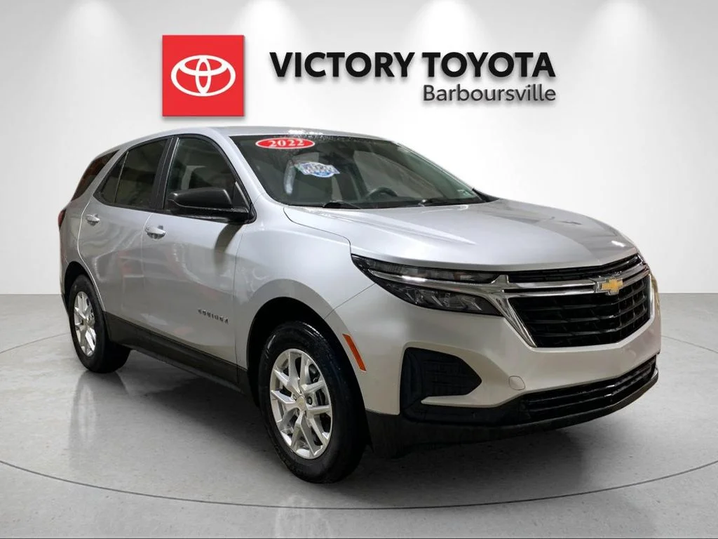 Used 2022 Silver Chevrolet LS image 5